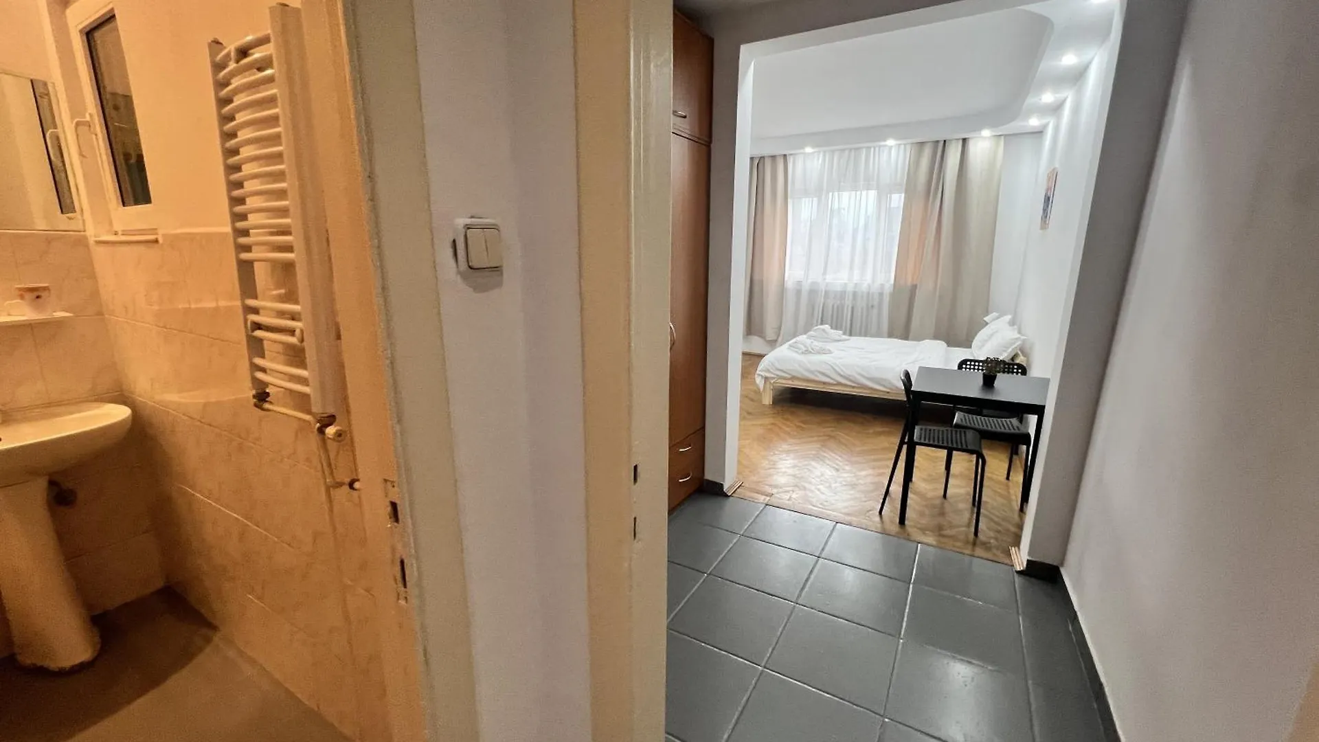 Heart Of Bucharest Studio Apartment