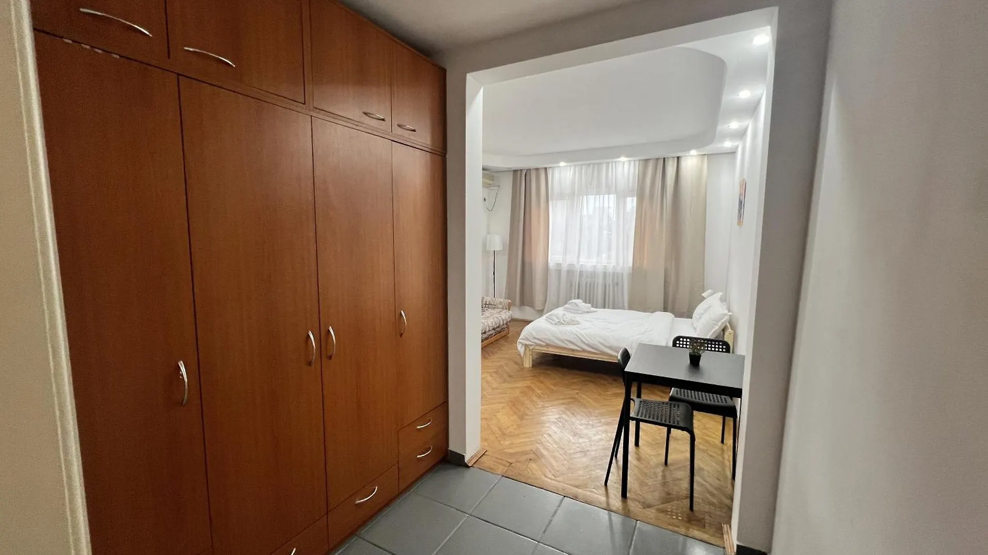Heart Of Bucharest Studio Romania