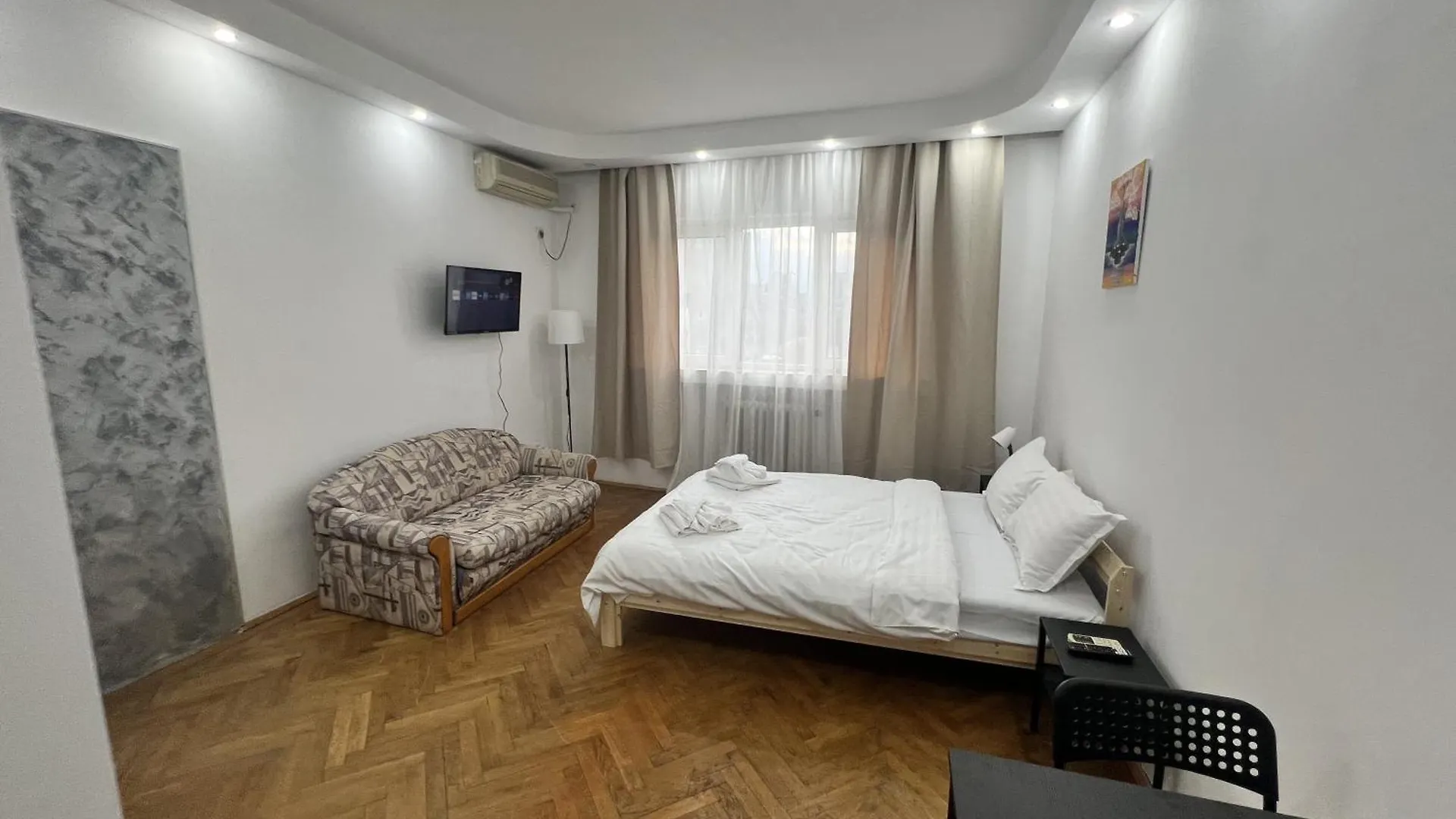 Apartment Heart Of Bucharest Studio